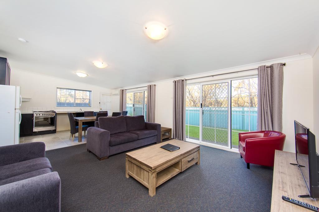 Thurgoona Country Club Resort Buitenkant foto
