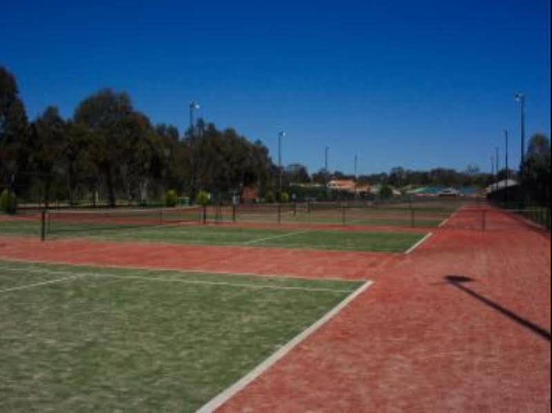 Thurgoona Country Club Resort Buitenkant foto